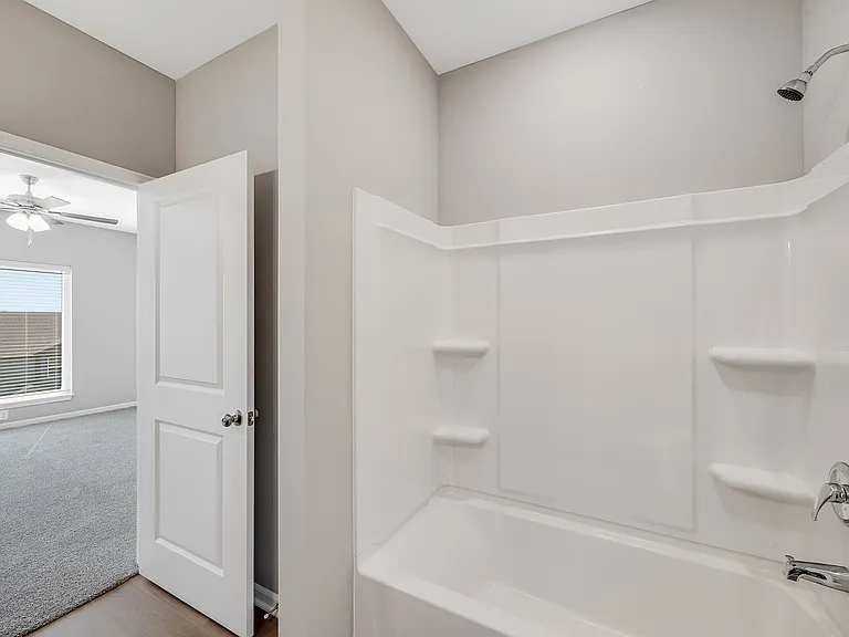 Copper Creek Apartments — Photo 65