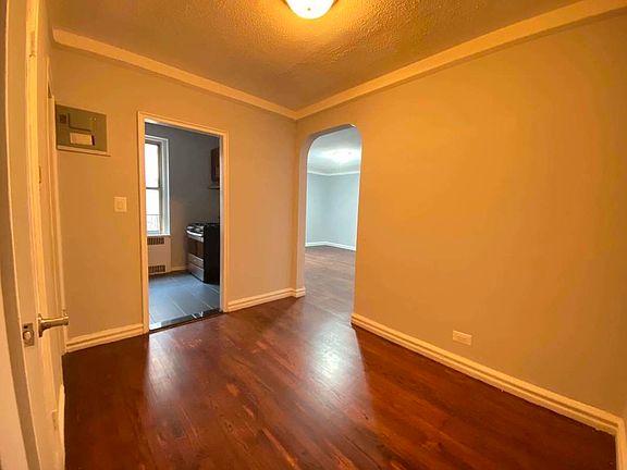 2nd image of 40 Woodruff Ave APT 208
