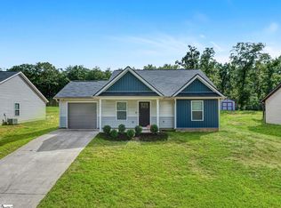 164 Old Airport Rd, Chesnee, SC 29323