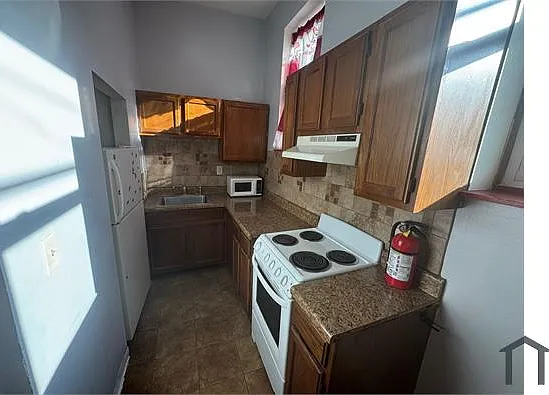 643 Fulton St #101 — Photo 1