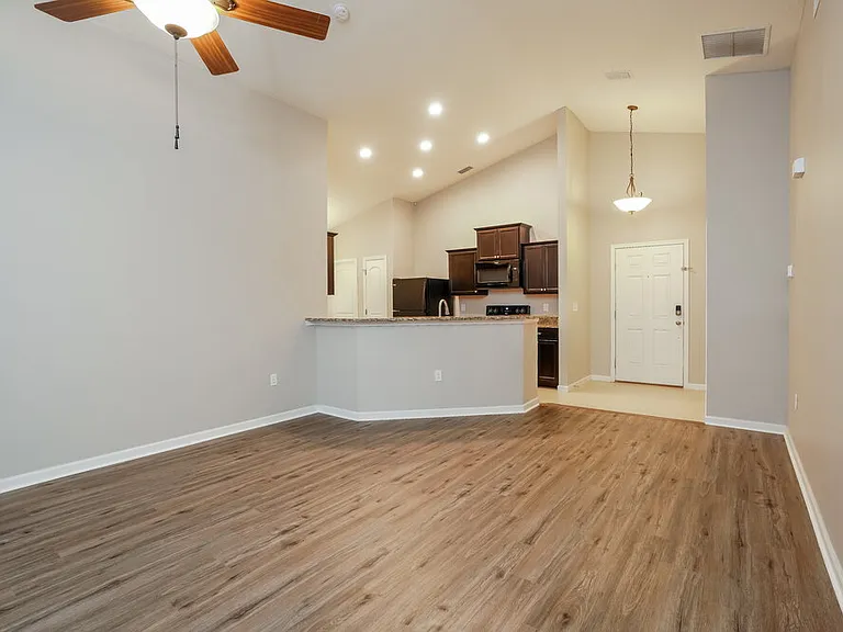 3340 Ridgeview Dr — Photo 5