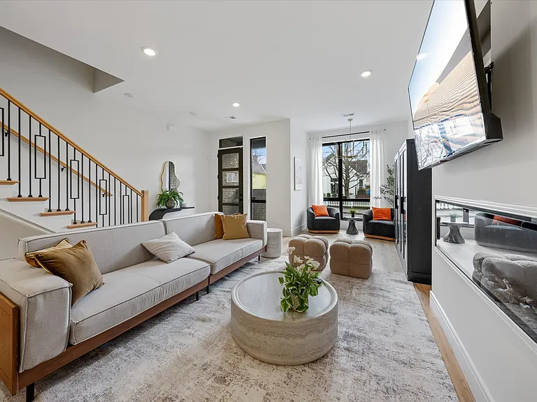 1103 Forest Ave #D — Photo 35