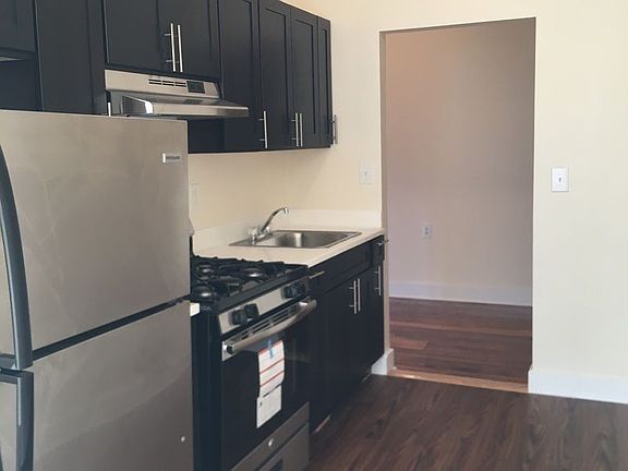 3rd image of 3747 61st St APT 2J