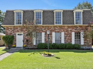 2120 N Lexington Ave, Gretna, LA 70056