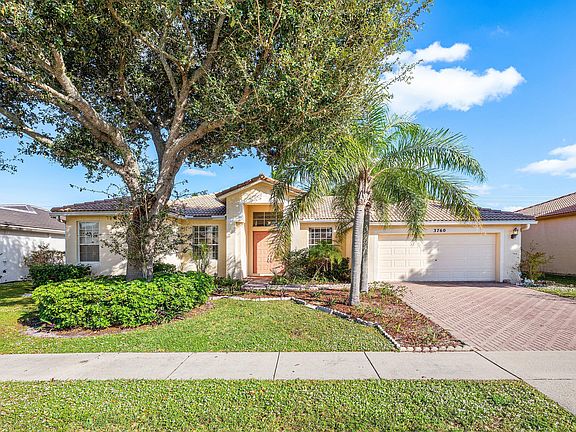 2nd image of 3760 Cypress Lake Drive