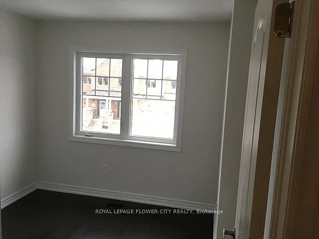 3 bed, $3,000 — Photo 3