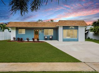 209 SE 5th St, Dania Beach, FL 33004