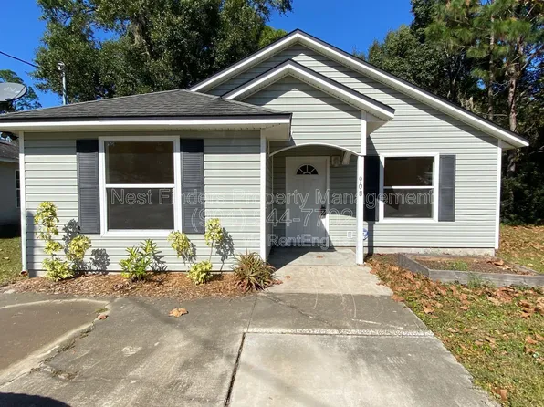 908 Helen St, Saint Augustine, FL 32084