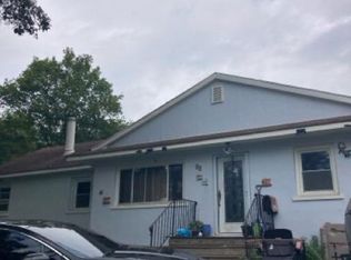 25 Ellen Rd, Lake Hopatcong, NJ 07849