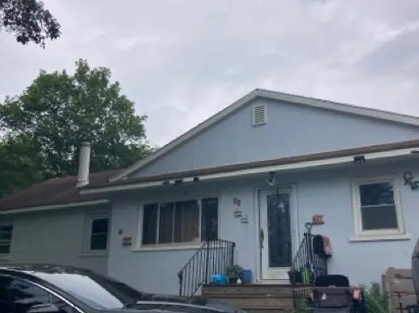 25 Ellen Rd, Lake Hopatcong, NJ 07849