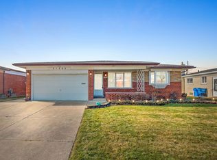 31205 Moceri Cir, Warren, MI