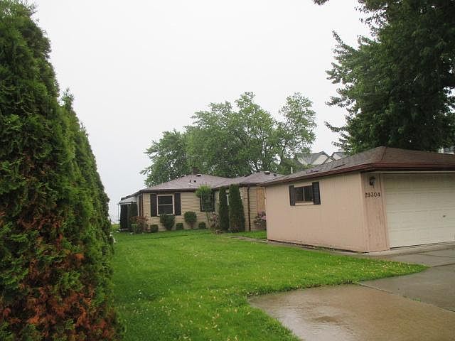 1st image of 29304 Jefferson Ave