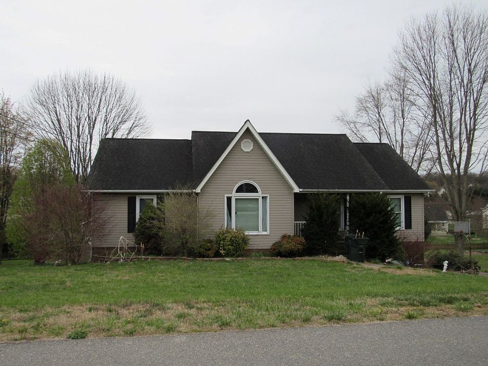 1st image of 128 Judson Dr