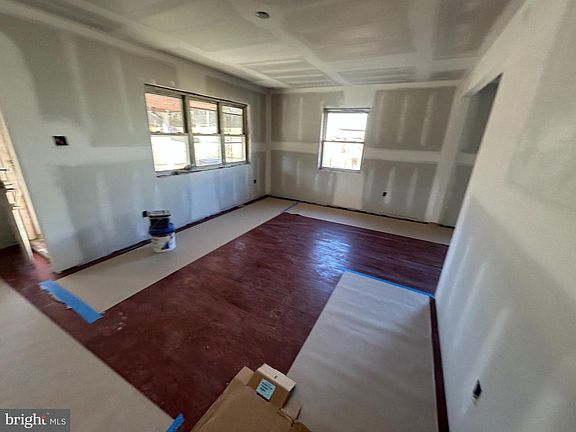 4th image of 17 Ridley Dr