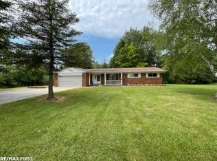 3760 Westrick Rd, China, MI 48054