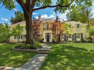 2111 Park Hill Dr, Columbus, OH