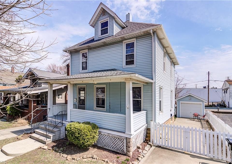 1st image of 213 Olive St
