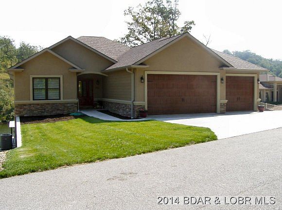 1st image of 265 Monterey Pl