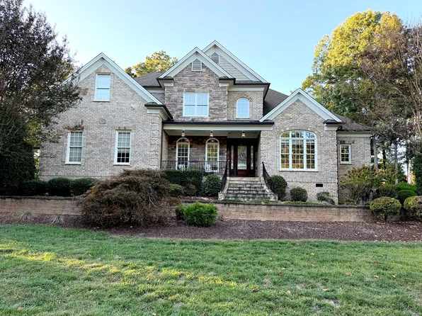 4124 Banks Stone Dr, Raleigh, NC 27603