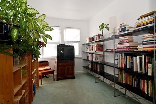 5th image of 2509 N Lawndale Ave