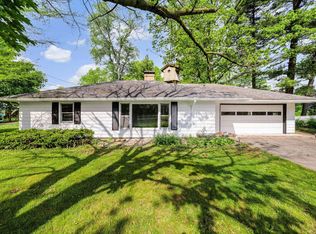 2611 Salem Dr, Goshen, IN 46526