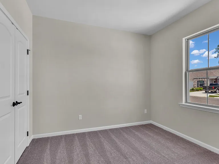 17441 Berkshire Dr — Photo 8