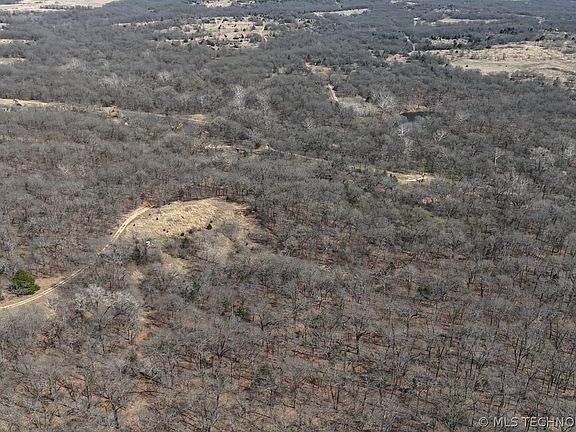 5th image of County Line Rd