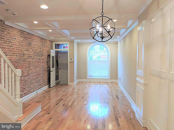 2nd image of 331 S East Ave