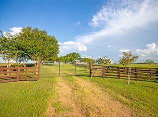 10757 Rocky Rd, Bellville, TX 77418