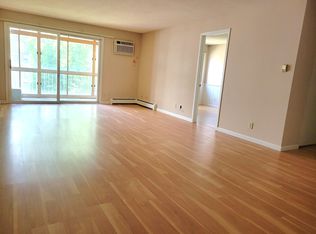 (Undisclosed Address), Little Canada, MN 55117