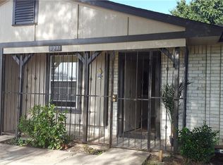 3231 Fort Bend Dr, Dallas, TX 75227