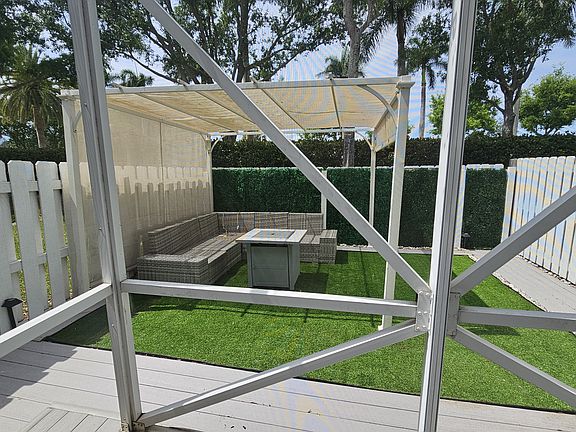 4th image of 8115 Bellagio Ln