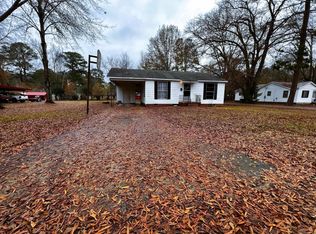 802 Waco St, Camden, AR 71701