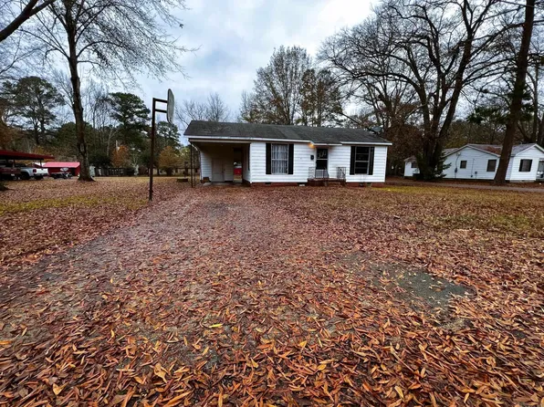 802 Waco St, Camden, AR 71701