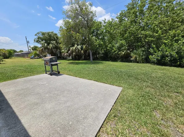 2517 SW Grotto Circle, Port St Lucie, FL 34953