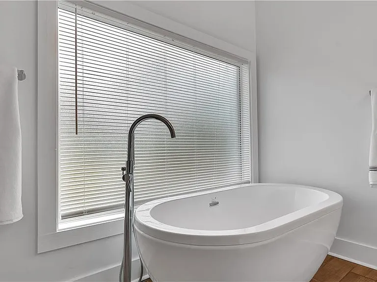 112 Linkwood Rd NW — Photo 16