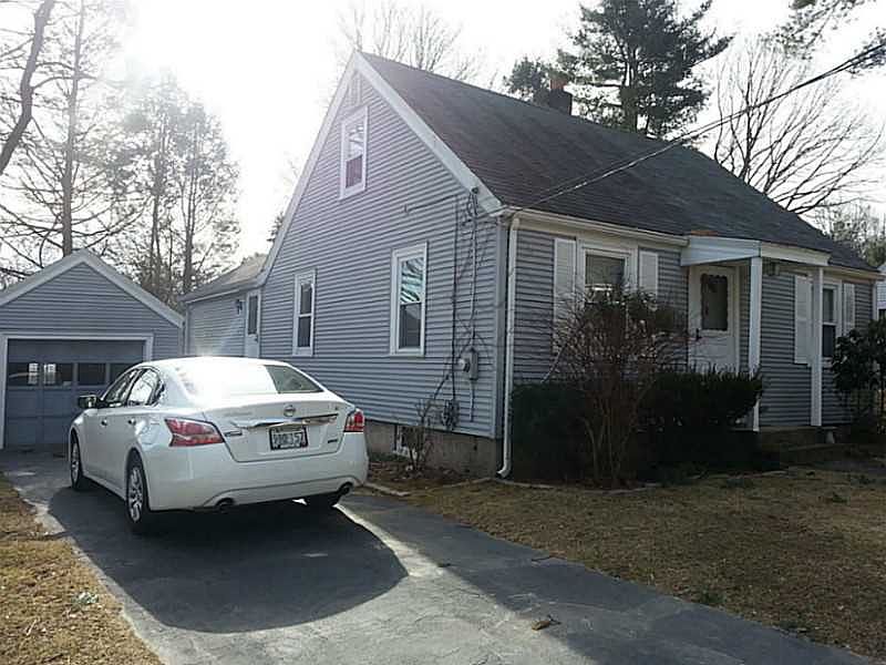 2nd image of 6 Vaughn St