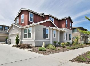 2330 Spitfire Way, Sacramento, CA