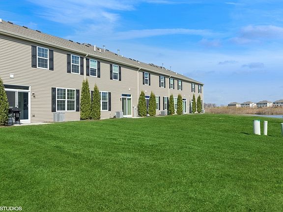 2nd image of 15006 W Quincy Cir