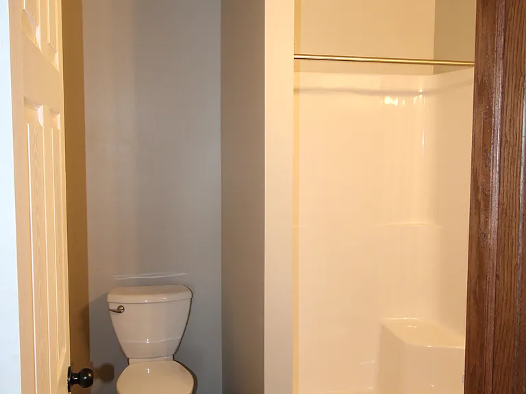 Dreamsville Apartments — Photo 47