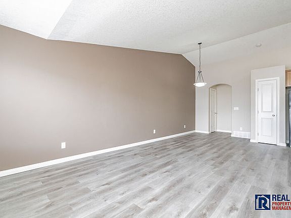 5th image of 9029 131st Ave #84