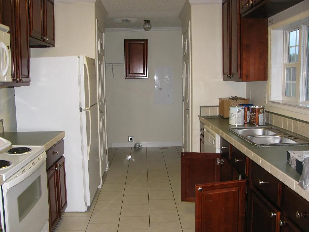 3318 SW 154th Street — Photo 3