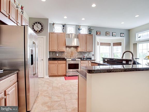 5th image of 1219 Whetstone Dr