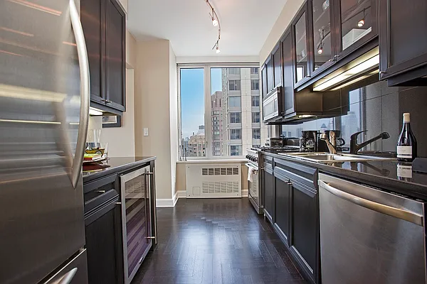 Sold by BLU Real Estate | media 5