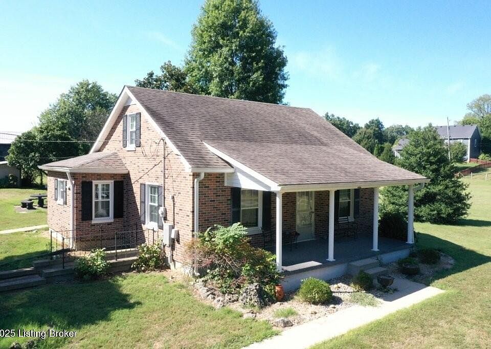 2nd image of 379 Old Nazareth Rd