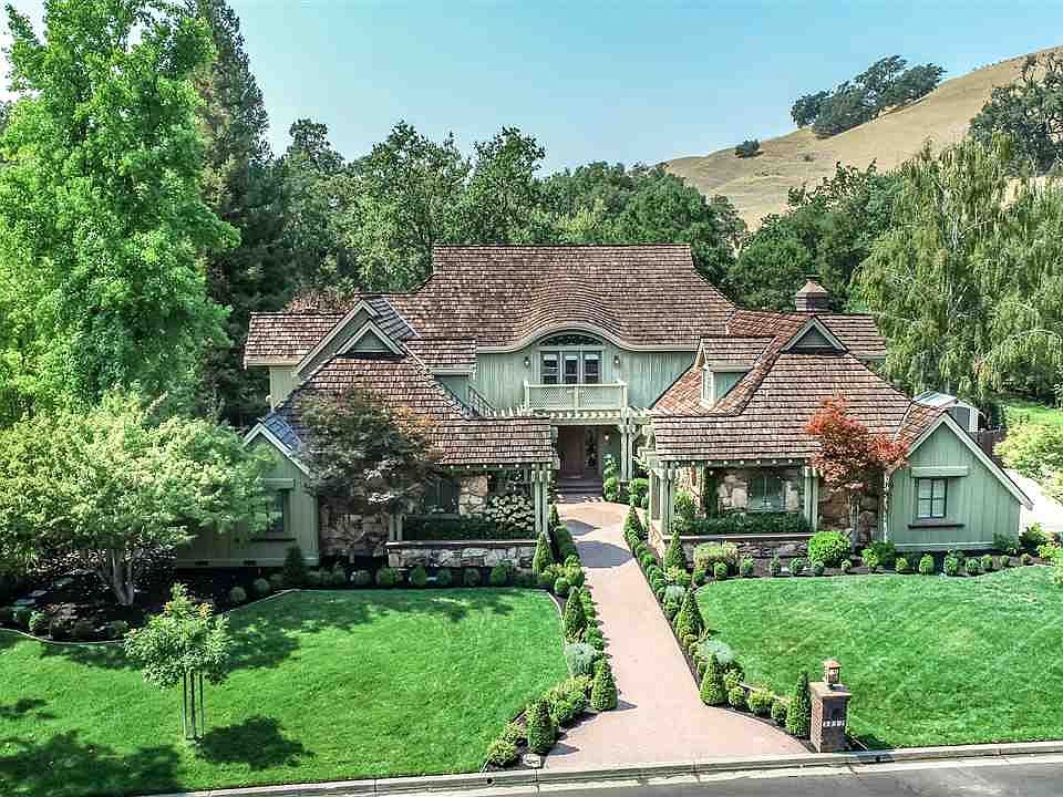 1st image of 3012 Deer Meadow Dr