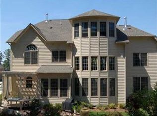 223 Lantern Ridge Ln, Cary, NC 27519