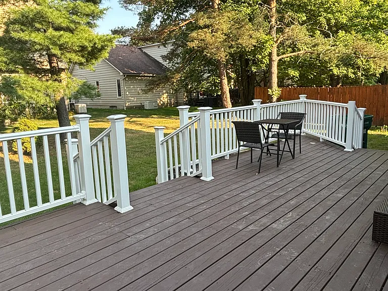 6035 Whitegate Xing — Photo 25