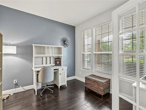 4th image of 1333 Constance Dr