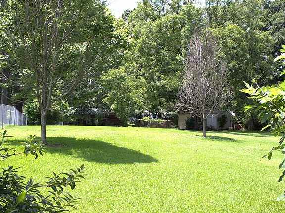 2nd image of 58 Lynn Dr